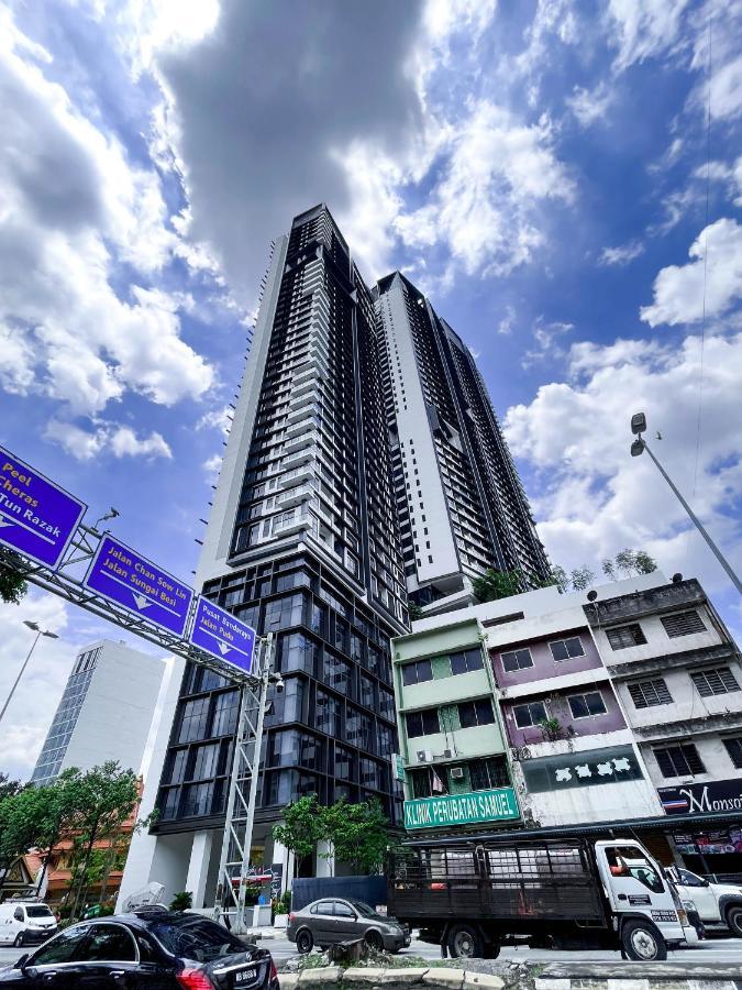 Continew Residences Trx Lux Pool View Куала Лумпур Екстериор снимка