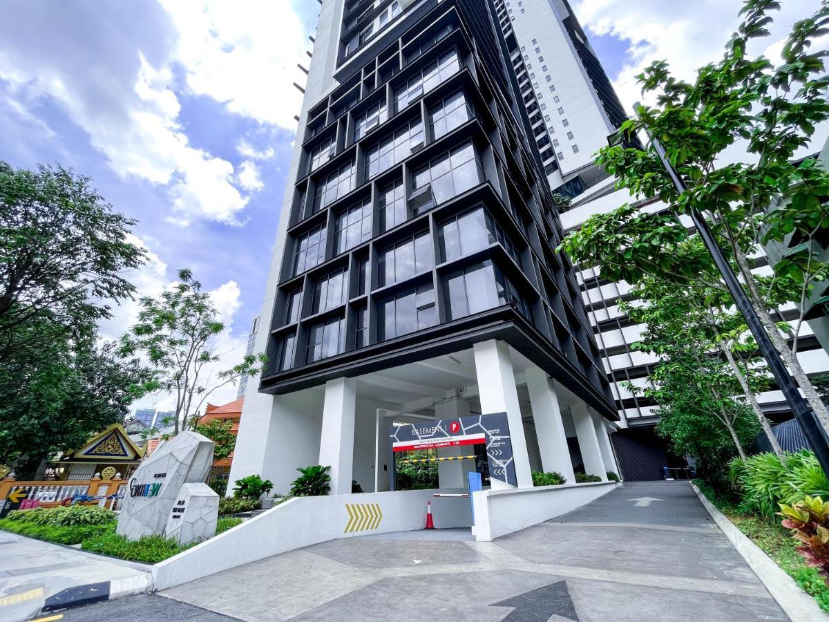 Continew Residences Trx Lux Pool View Куала Лумпур Екстериор снимка